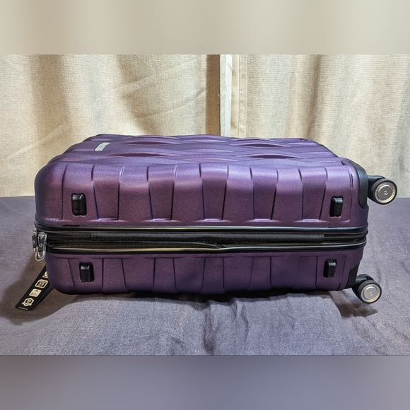 Samsonite "Ziplite 5.0" Hardshell Spinner Luggage 24" *NWT* - Picture 6 of 8